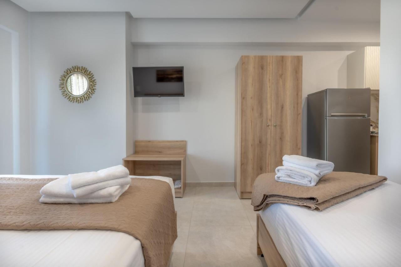 Sunshine Rooms And Suites Vrasná 외부 사진