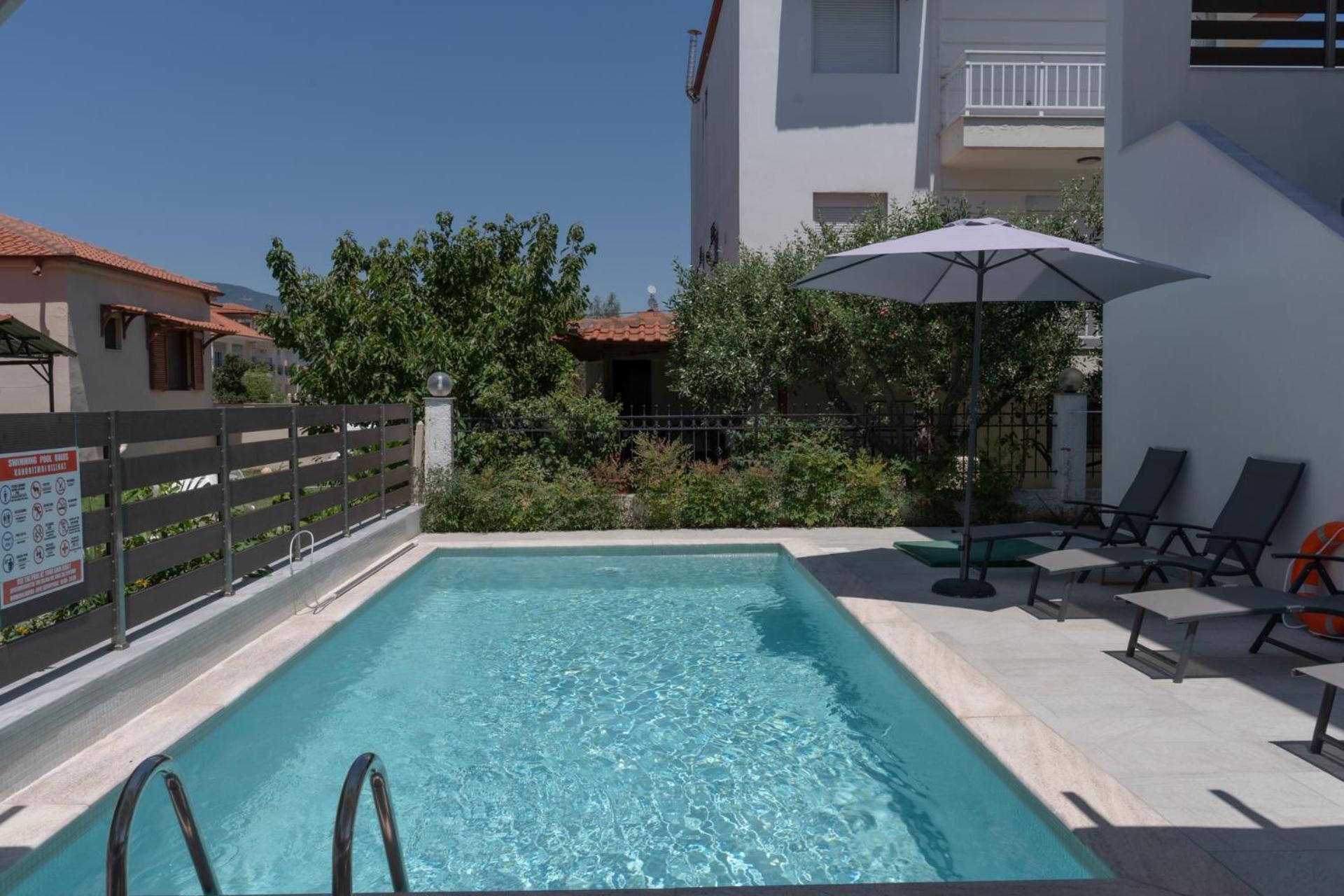 Sunshine Rooms And Suites Vrasná 외부 사진